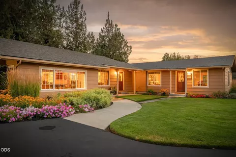 Exterior - 22539 Martee Ln, Bend, OR 97701 photo 63 of 86