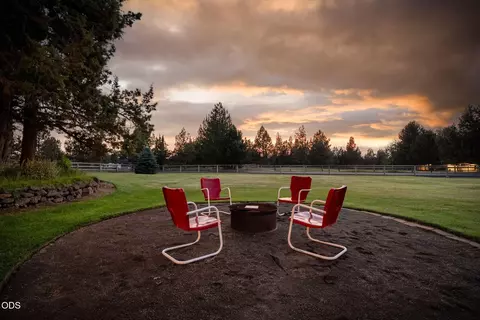 Exterior - 22539 Martee Ln, Bend, OR 97701 photo 86 of 86