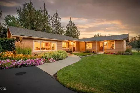 Exterior - 22539 Martee Ln, Bend, OR 97701 photo 64 of 86