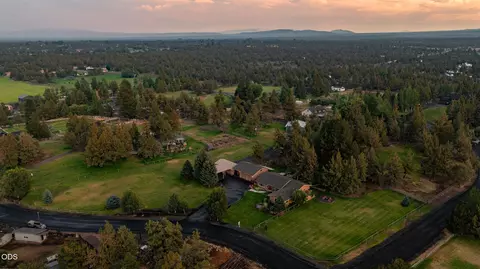View/Area - 22539 Martee Ln, Bend, OR 97701 photo 20 of 34