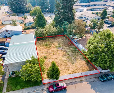 0 Oak St, Rogue River, OR 97537