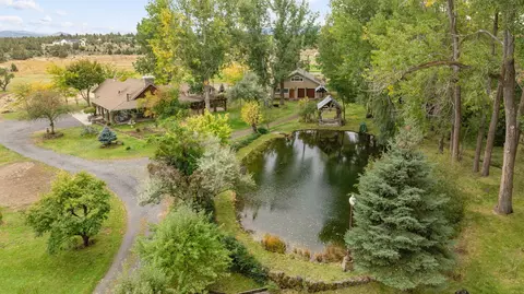 21925 Bear Creek Rd, Bend, OR 97701