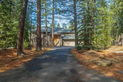 17948 Shadow Ln #7, Sunriver, OR 97707