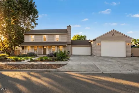 2769 Stonebrook Dr, Medford, OR 97504