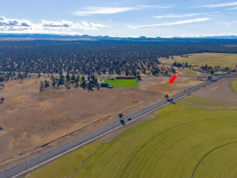 23669 Dodds Rd, Bend, OR 97701 photo 4