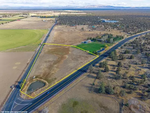 23669 Dodds Rd, Bend, OR 97701 photo 2