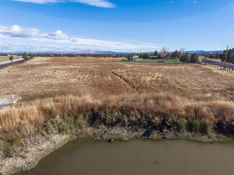 23669 Dodds Rd, Bend, OR 97701 photo 8