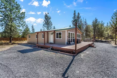 102 Hackett Dr, La Pine, OR 97739