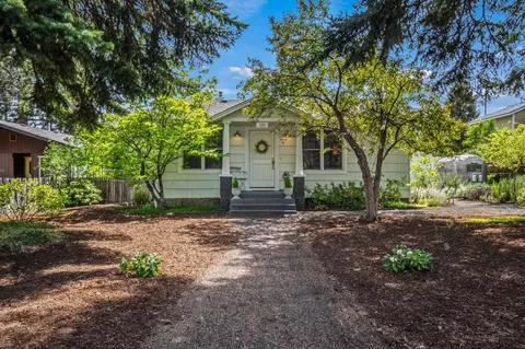 335 SW Mckinley Ave, Bend, OR 97702