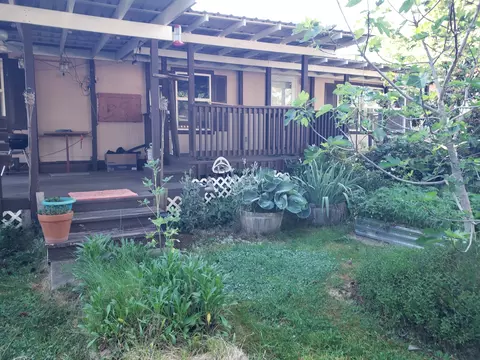 222 Ollis Rd #31, Cave Junction, OR 97523