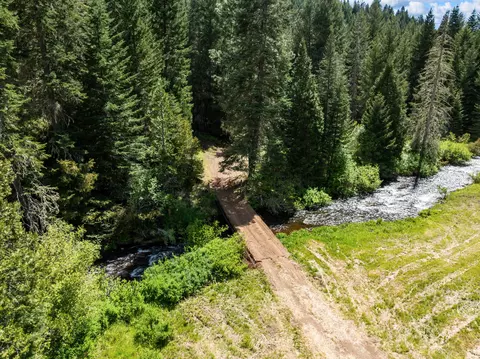 Other - 25232 Highway 140, Eagle Point, OR 97524 photo 17 of 18