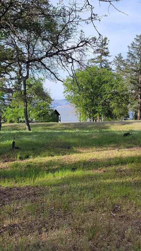 0 Dunlin Ln #LOT 930, Klamath Falls, OR 97601