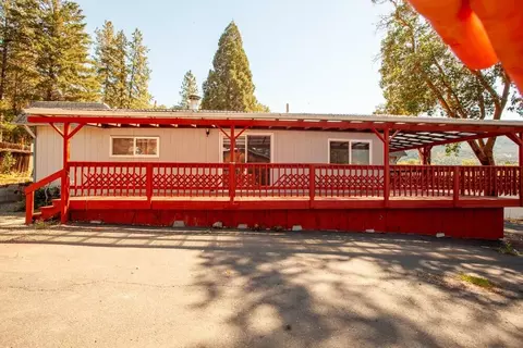 4778 N River Rd, Gold Hill, OR 97525