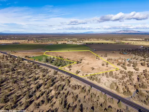 23755 Dodds Rd, Bend, OR 97701