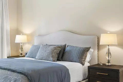 Bedroom - 56155 Sable Rock Loop #277, Bend, OR 97707 photo 3 of 8