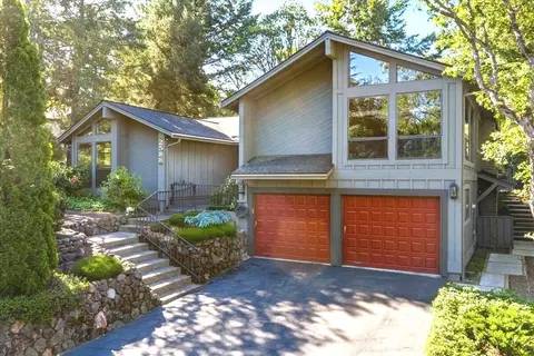 2588 Congress Way, Medford, OR 97504