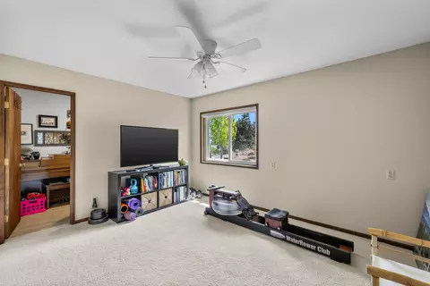 Bedroom - 1776 NE Pheasant Ln, Bend, OR 97701 photo 6 of 19