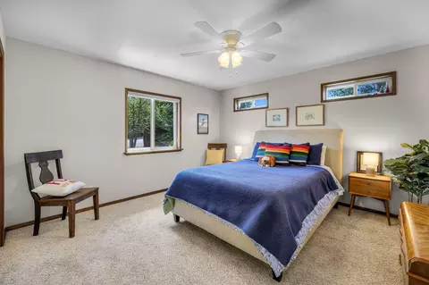 Bedroom - 1776 NE Pheasant Ln, Bend, OR 97701 photo 14 of 19