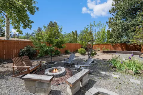 Exterior - 1776 NE Pheasant Ln, Bend, OR 97701 photo 25 of 36
