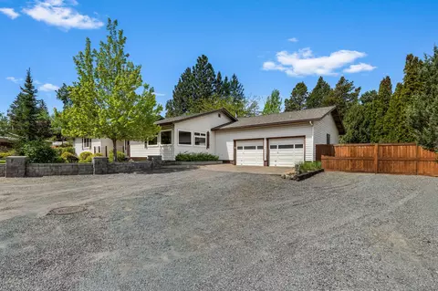 Exterior - 1776 NE Pheasant Ln, Bend, OR 97701 photo 19 of 36