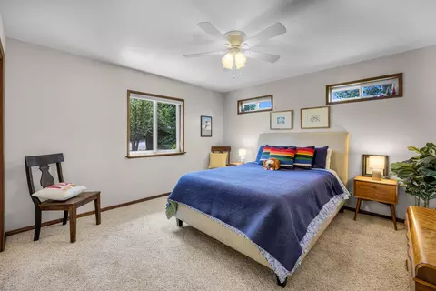 Bedroom - 1776 NE Pheasant Ln, Bend, OR 97701 photo 17 of 19