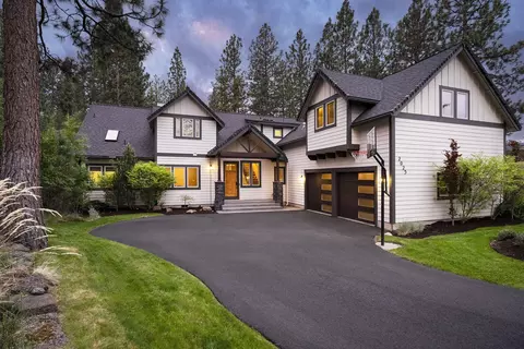 2023 NW Shiraz Ct, Bend, OR 97703
