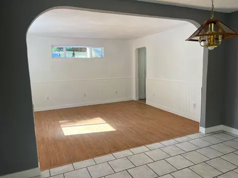 Living - 52360 Ammon Rd, La Pine, OR 97739 photo 5 of 5