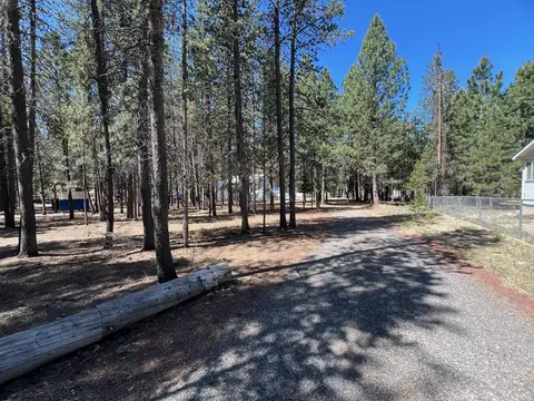 Exterior - 52360 Ammon Rd, La Pine, OR 97739 photo 15 of 17