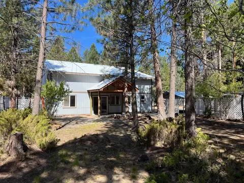 52360 Ammon Rd, La Pine, OR 97739