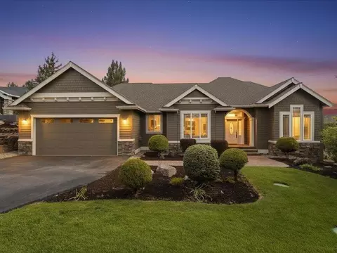 1747 Turnstone Rd, Redmond, OR 97756