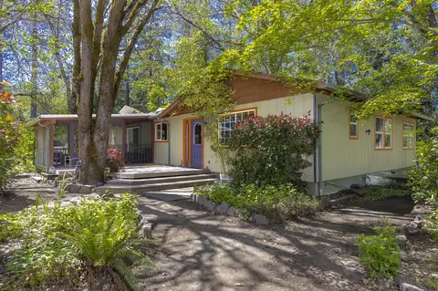 2601 Sand Creek Rd, Grants Pass, OR 97527