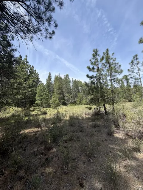 0 N St #LOT 199-201, Klamath Falls, OR 97601