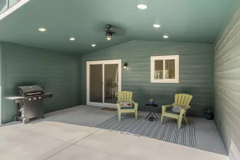 Exterior - 15205 Ponderosa Loop, La Pine, OR 97739 photo 9 of 12