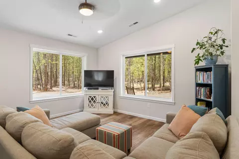 Living - 15205 Ponderosa Loop, La Pine, OR 97739 photo 1 of 2