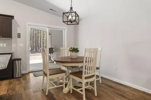 Dining - 15205 Ponderosa Loop, La Pine, OR 97739 photo 1 of 2