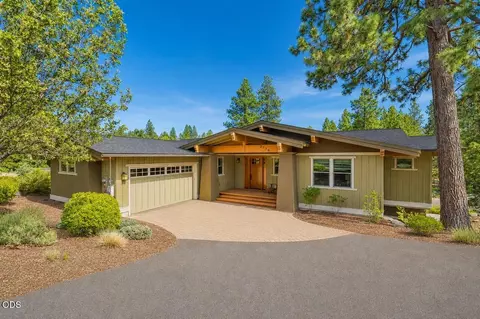 2176 NW Lolo Dr, Bend, OR 97703