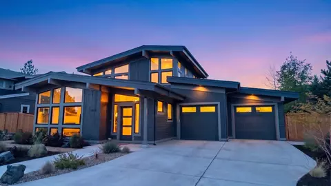 3446 NW Jackwood Pl, Bend, OR 97703