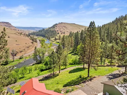 View/Area - 61702 Middle Fork Rd, Long Creek, OR 97856 photo 3 of 9