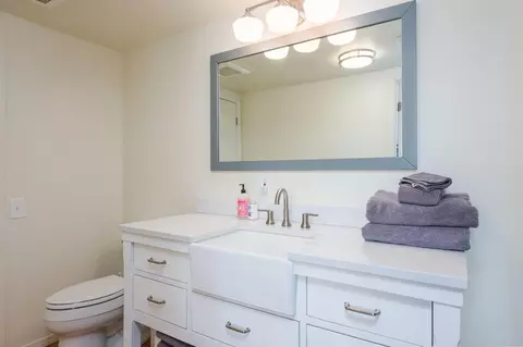 Bath - 53606 Bridge Dr, La Pine, OR 97739 photo 1 of 4