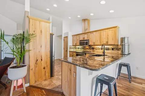 Kitchen - 55965 Blue Eagle Rd, Bend, OR 97707 photo 1 of 5