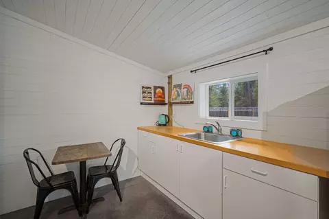 Kitchen - 55965 Blue Eagle Rd, Bend, OR 97707 photo 5 of 5