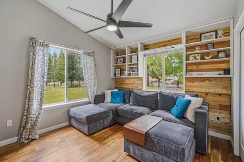 Living - 55965 Blue Eagle Rd, Bend, OR 97707 photo 2 of 2