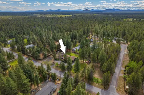 View/Area - 55965 Blue Eagle Rd, Bend, OR 97707 photo 2 of 3