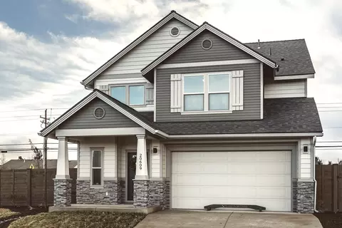 20568 SE Kira Dr #370, Bend, OR 97702