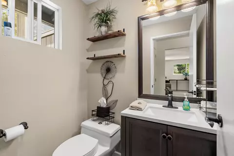 Bath - 3268 Humbug Creek Rd, Applegate, OR 97530 photo 1 of 3