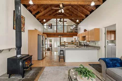 Entry Way - 3268 Humbug Creek Rd, Applegate, OR 97530 photo 1 of 1