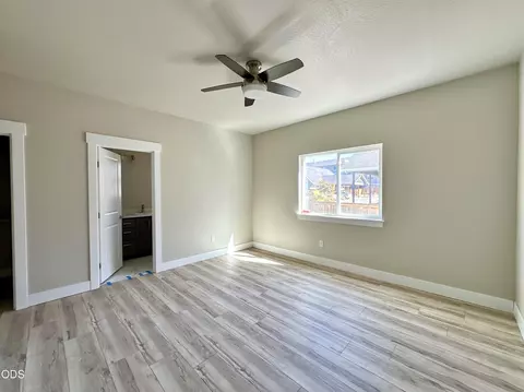 Bedroom - 315 E Rapp Rd, Talent, OR 97540 photo 3 of 3