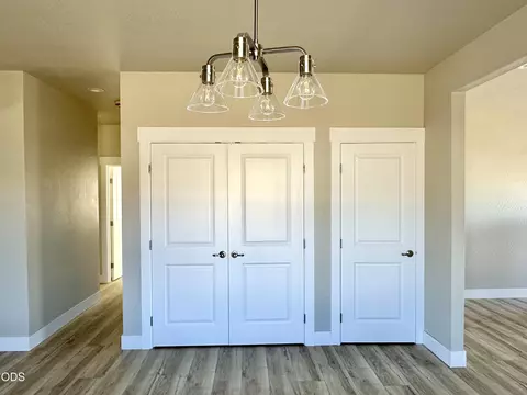 Other - 315 E Rapp Rd, Talent, OR 97540 photo 2 of 5