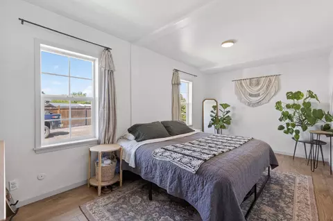 Bedroom - 829 Hazel St, Central Point, OR 97502 photo 1 of 6