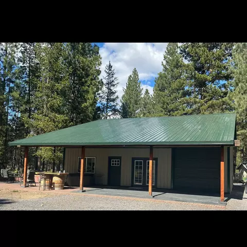 51829 Pine Loop Dr, La Pine, OR 97739